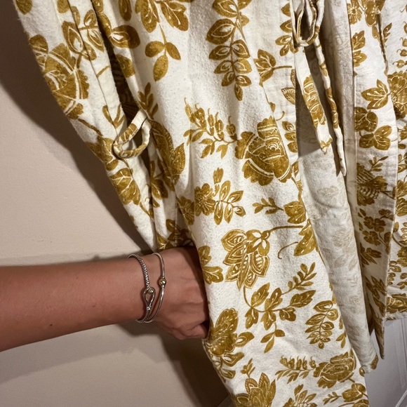 Garnet Hill Floral 100% Organic Cotton Bathrobe size M - Picture 3 of 8